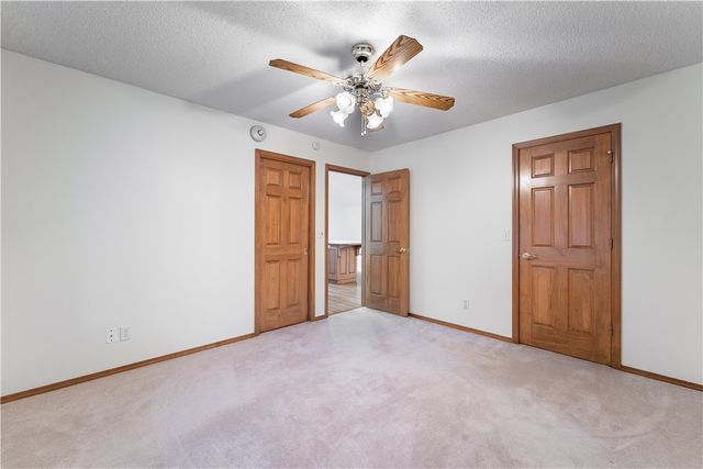 5 Ellesmere Lane, Bella Vista, AR 72714