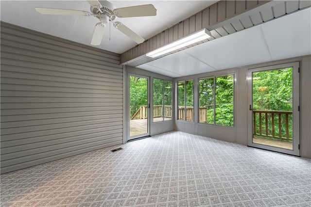 5 Ellesmere Lane, Bella Vista, AR 72714