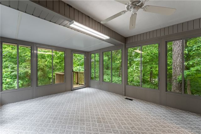 5 Ellesmere Lane, Bella Vista, AR 72714