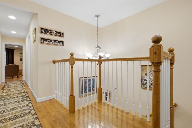 51 Florence St 51, Newton, MA 02467
