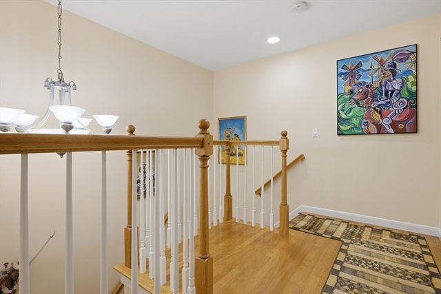 51 Florence St 51, Newton, MA 02467