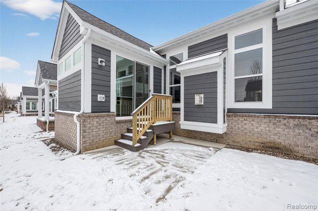 1436 Turner Drive 7, Commerce Twp, MI 48390