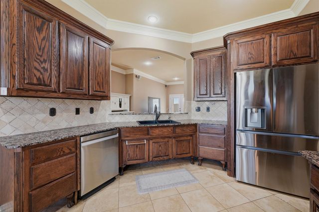 3712 Melrose Trail, Sherman, TX 75090