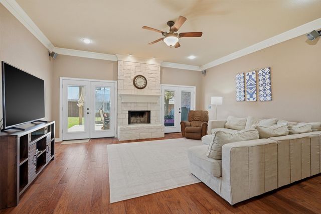 3712 Melrose Trail, Sherman, TX 75090