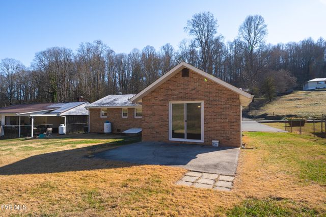 361 Woodcrest Drive, Kingsport, TN 37663