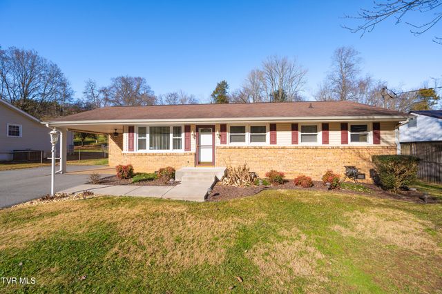361 Woodcrest Drive, Kingsport, TN 37663