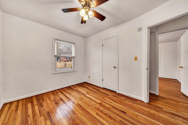 3853 Thompson LN, Roanoke, VA 24018