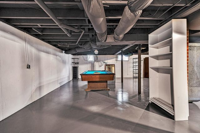 3853 Thompson LN, Roanoke, VA 24018