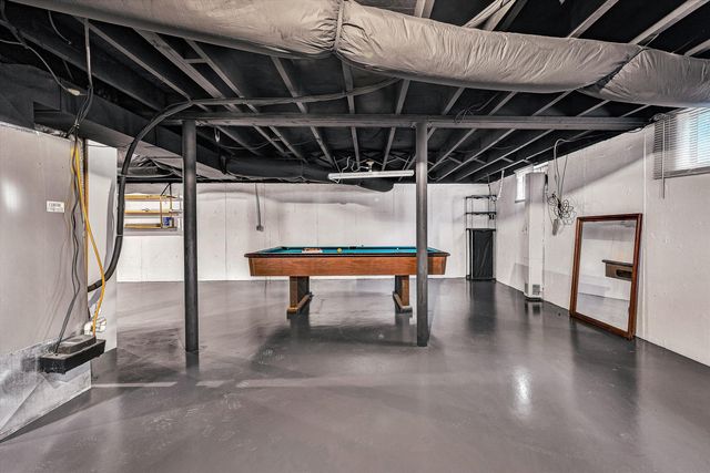 3853 Thompson LN, Roanoke, VA 24018