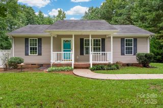 1878 Pekin Road, Candor, NC 27229