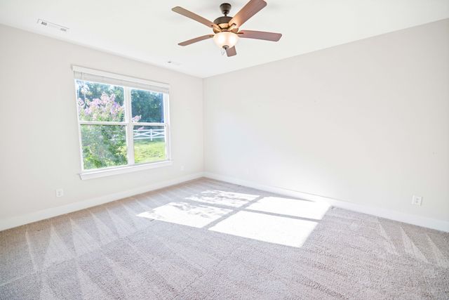 508 Sunflower Dr, Smyrna, TN 37167