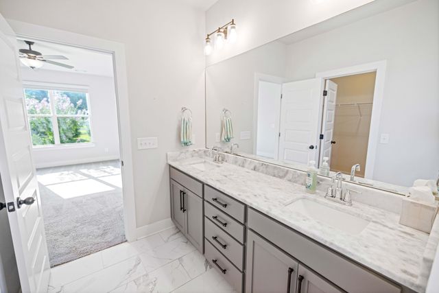 508 Sunflower Dr, Smyrna, TN 37167