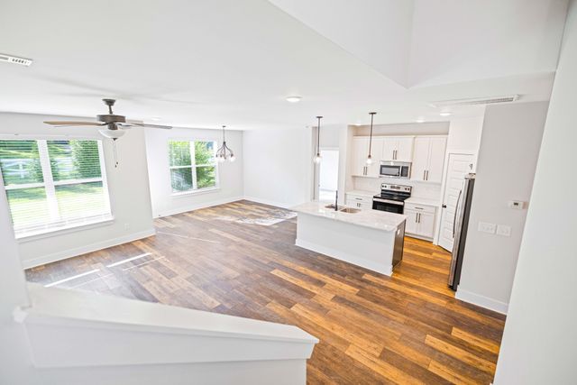 508 Sunflower Dr, Smyrna, TN 37167