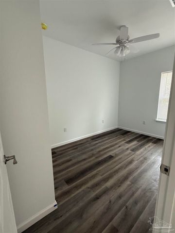 654 Nix Rd, Pensacola, FL 32506