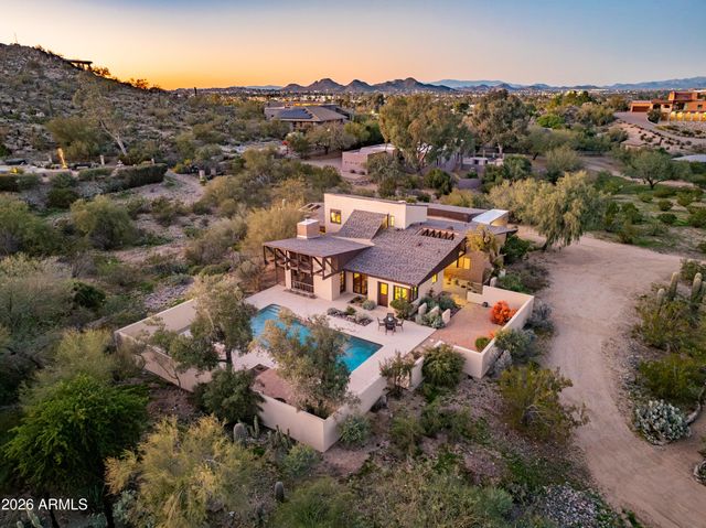 9420 N 38th Street, Phoenix, AZ 85028