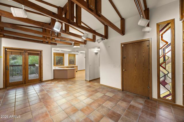9420 N 38th Street, Phoenix, AZ 85028