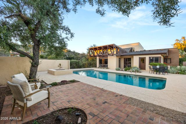 9420 N 38th Street, Phoenix, AZ 85028