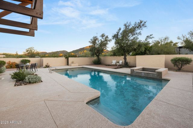 9420 N 38th Street, Phoenix, AZ 85028
