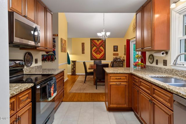 12 Drakesway Court, Durham, NC 27713