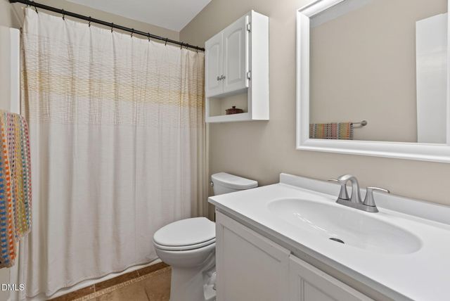 12 Drakesway Court, Durham, NC 27713