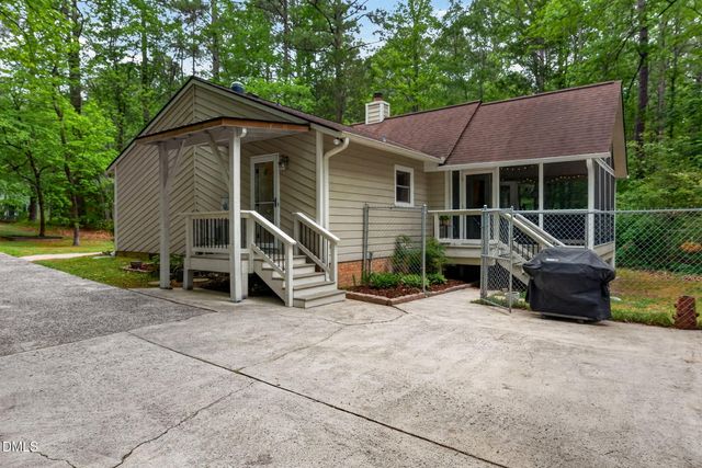 12 Drakesway Court, Durham, NC 27713