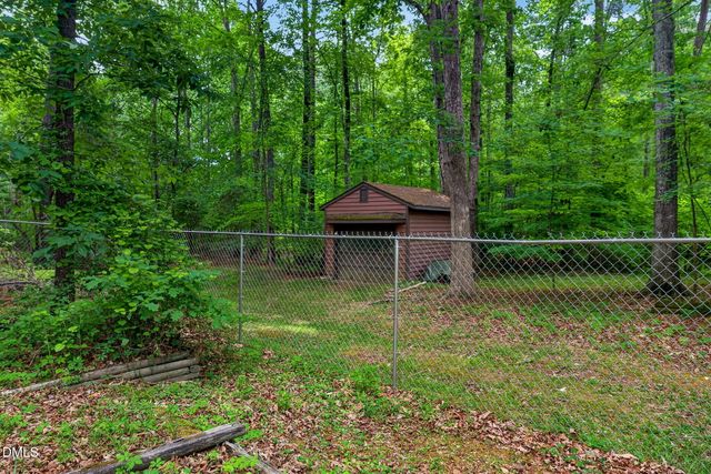 12 Drakesway Court, Durham, NC 27713