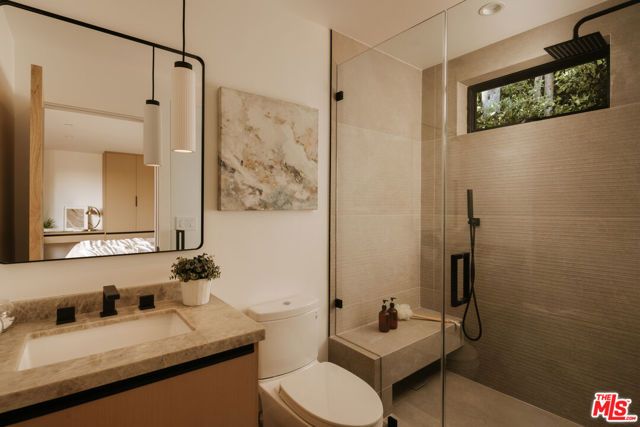 3621 Moore Street, Los Angeles, CA 90066