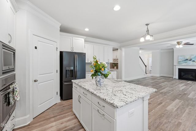 244 Holsten Bank Way, Cary, NC 27519