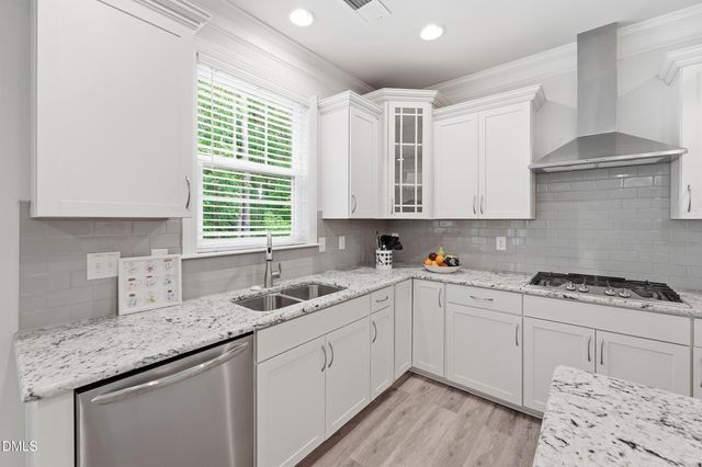 244 Holsten Bank Way, Cary, NC 27519