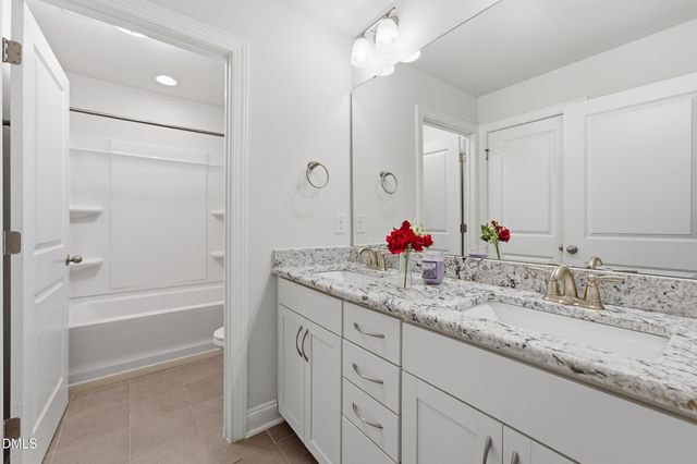 244 Holsten Bank Way, Cary, NC 27519
