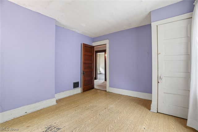 1221 Florencedale Avenue, Youngstown, OH 44505