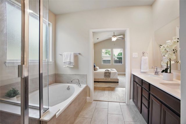 6800 Elm Street, Rowlett, TX 75089