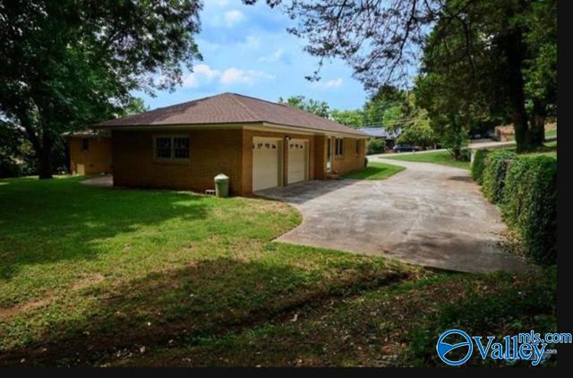 102 Jones Valley Drive, Huntsville, AL 35802