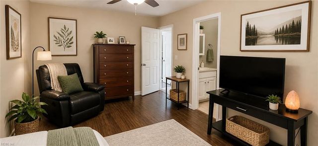 221 Cedar Creek TER, Chesapeake, VA 23322