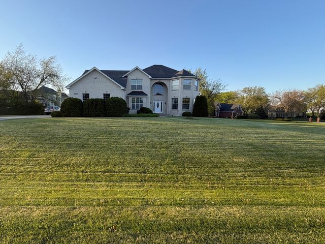 15n805 Pheasant Field Lane, Hampshire, IL 60140