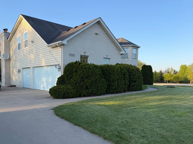 15n805 Pheasant Field Lane, Hampshire, IL 60140