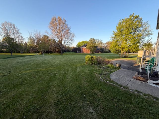 15n805 Pheasant Field Lane, Hampshire, IL 60140