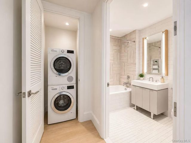 2218 Jackson Avenue 1006, Long Island City, NY 11101
