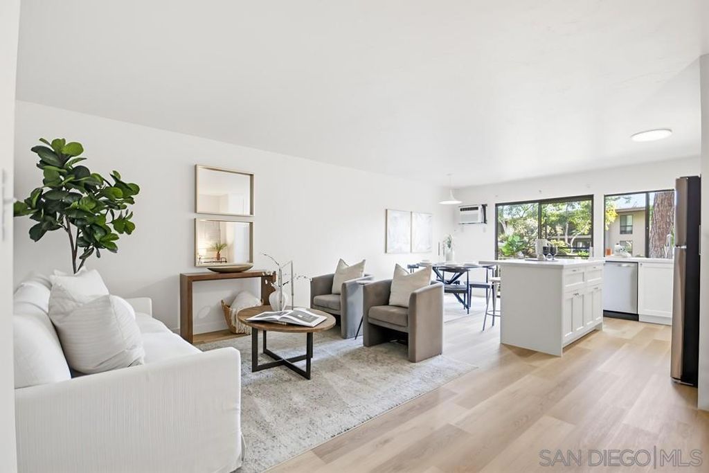 7858 Cowles Mountain Ct D7, San Diego, CA 92119