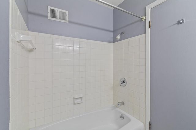 998 Lake Country COURT, Oconomowoc, WI 53066