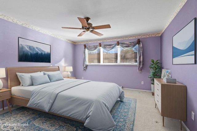 998 Lake Country COURT, Oconomowoc, WI 53066