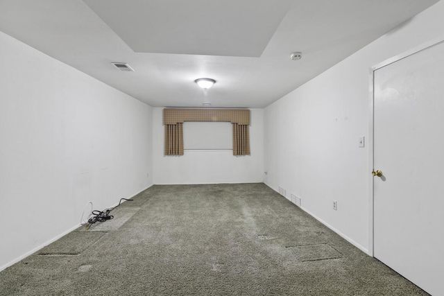 998 Lake Country COURT, Oconomowoc, WI 53066