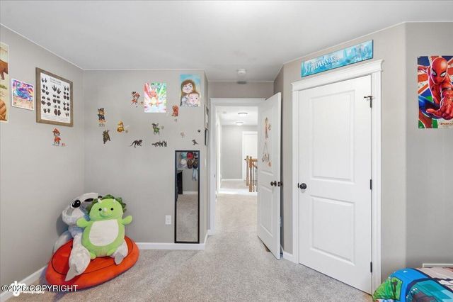 4941 E Rooster Circle, Wasilla, AK 99654