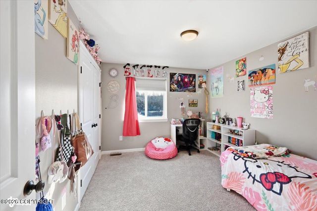 4941 E Rooster Circle, Wasilla, AK 99654