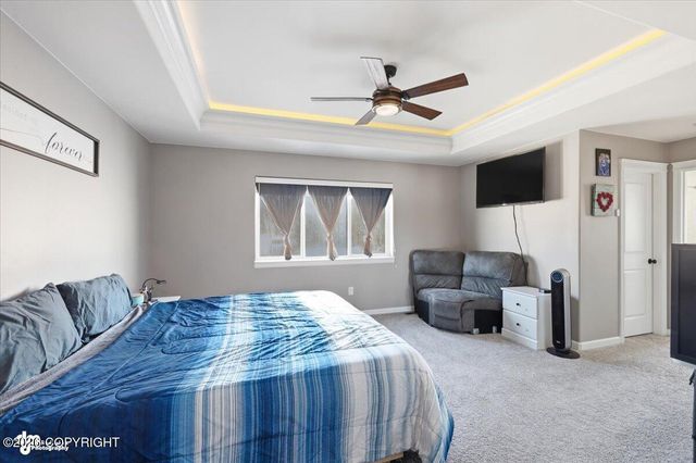 4941 E Rooster Circle, Wasilla, AK 99654