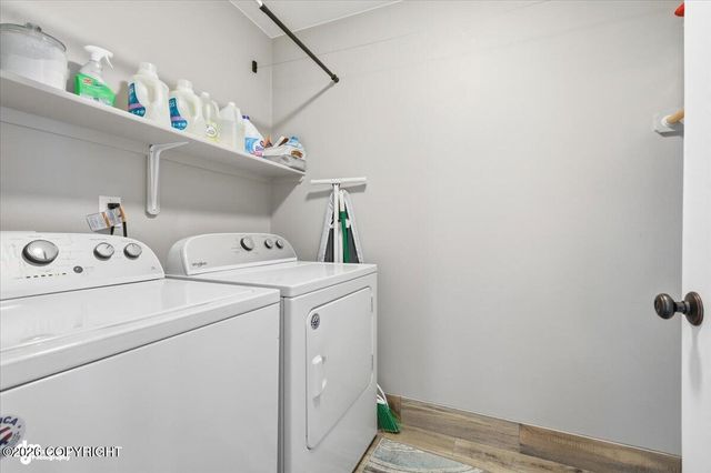 4941 E Rooster Circle, Wasilla, AK 99654