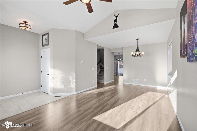 4941 E Rooster Circle, Wasilla, AK 99654