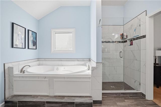 15204 OUTLOOK Street, Overland Park, KS 66223