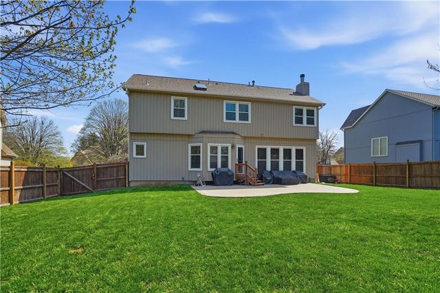 15204 OUTLOOK Street, Overland Park, KS 66223