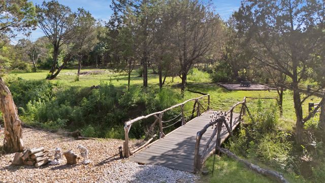 300 Constitution Court, Weatherford, TX 76088